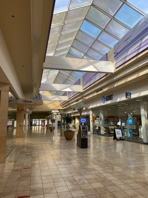 Bayfair Center 77 Photos 170 Reviews Ping Centres 15555 E 14th St San Leandro Ca United States Phone Number Yelp Bayfair Center 77 Photos 170, Round Table Bayfair Mall