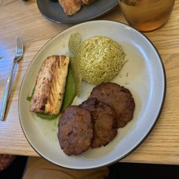 Catch of the day, rice and fried plantains Catch of the day, rice and fried plantains