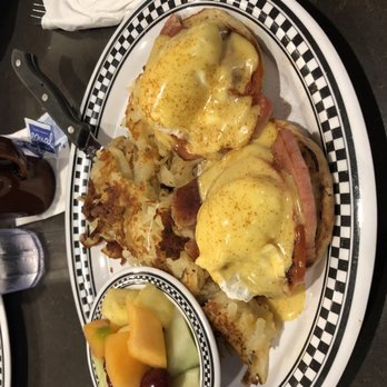 Cozy Corner - Logan Square - Diners Near Me - Chicago, Illinois Cozy Corner - Logan Square - Diners Near Me - Chicago, Illinois