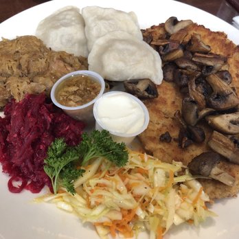 Café Polonez - Combo for one - bigos, pierogi, polenez schnitzel - Polish Near Me - Toronto, Ontario Café Polonez - Combo for one - bigos, pierogi, polenez schnitzel - Polish Near Me - Toronto, Ontario
