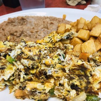 La Barca De Jalisco - Machacado plate - Mexican Near Me - San Antonio, Texas La Barca De Jalisco - Machacado plate - Mexican Near Me - San Antonio, Texas