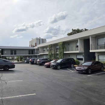 The Longleaf Hotel - Exterior/parking lot - Hotels Near Me - Raleigh, North Carolina