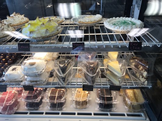 Homemade Ice Cream Pie Kitchen 12 Reviews Desserts 1709 N Dixie Hwy Elizabethtown Ky United States Phone Number