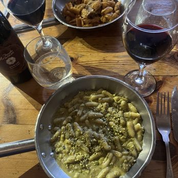 La Mia Mamma - pistachio pasta (vegan) and rigatoni pasta - Italian Near Me - London, XGL