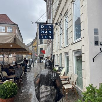 Café Diamanten - Cafes Near Me - Copenhagen, 84 Café Diamanten - Cafes Near Me - Copenhagen, 84