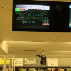 Gateway Lanes & the Lounge - 202 game. Lanes