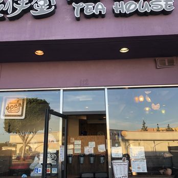 Half & Half Tea Express - Front Entrance - Juice Bars & Smoothies Near Me - Monterey Park, California
