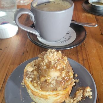 The Tasting Room - Apple pie cheese cake - Wine Bars Near Me - Koloa, Hawaii