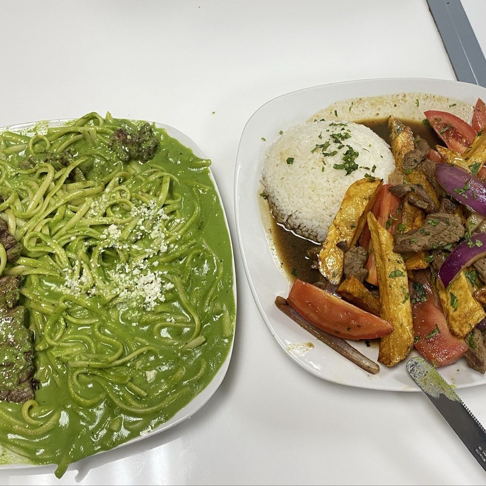 D Pasadita - Tallarín verde con bistek and lomo saltado - Peruvian Near Me - Los Angeles, California D Pasadita - Tallarín verde con bistek and lomo saltado - Peruvian Near Me - Los Angeles, California