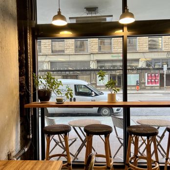 Cafe Hitchcock - New American Near Me - Seattle, Washington