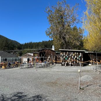 Buck Bay Shellfish Farm - Dining area - Seafood Markets Near Me - Olga, Washington Buck Bay Shellfish Farm - Dining area - Seafood Markets Near Me - Olga, Washington