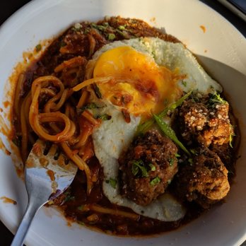 HiFi Kitchen - Sweet Spaghetti - Filipino Near Me - Los Angeles, California HiFi Kitchen - Sweet Spaghetti - Filipino Near Me - Los Angeles, California