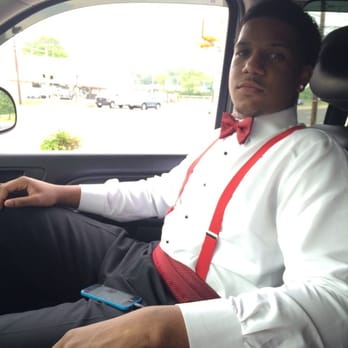 Rochester Formal Wear - This look is so classy for a prom!!! - Formal Wear Near Me - Maple Shade, New Jersey