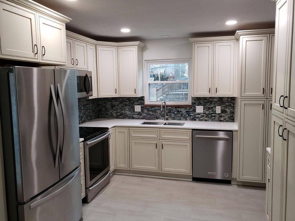 Slide of Remodel Masters