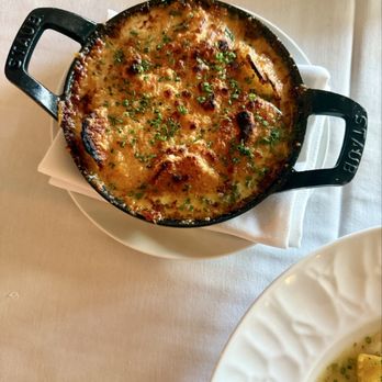 Maple & Ash - Potatoes au gratin - Steakhouses Near Me - Miami, Florida Maple & Ash - Potatoes au gratin - Steakhouses Near Me - Miami, Florida