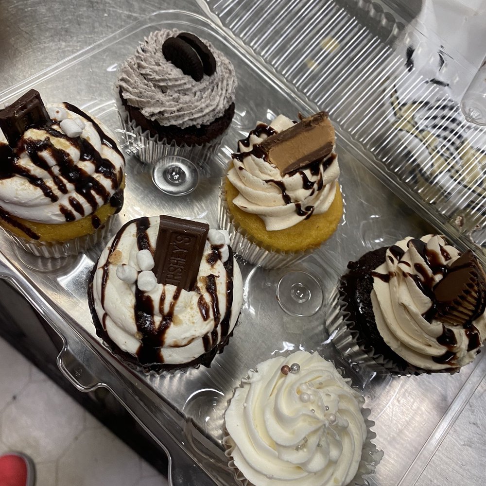 The Yum Factory - Cupcakes - Chocolatiers & Shops Near Me - Quincy, Illinois