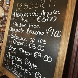 Bunker's Bar - Yum