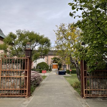 Peju Winery - Entrance Gates - Wine Tasting Room Near Me - Rutherford, California Peju Winery - Entrance Gates - Wine Tasting Room Near Me - Rutherford, California