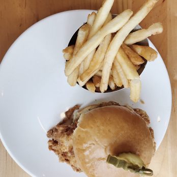 Nose Dive - Nose Dive Chicken Fil-Ay, LUNCH - Gastropubs Near Me - Greenville, South Carolina