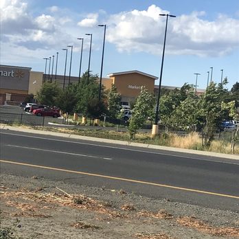 Walmart Supercenter - Street view of store location - Grocery Near Me - Suisun City, California Walmart Supercenter - Street view of store location - Grocery Near Me - Suisun City, California