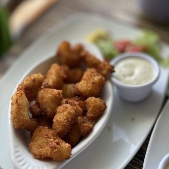 Boat House Bar & Grill - Catch Of The Day (fish) Grouper Fried Fish Bites - Bars Near Me - Key West, Florida Boat House Bar & Grill - Catch Of The Day (fish) Grouper Fried Fish Bites - Bars Near Me - Key West, Florida