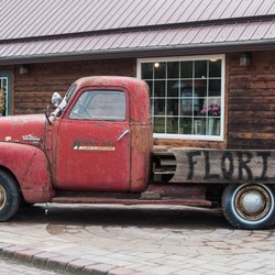 Willow Tree Florist & Landscaping