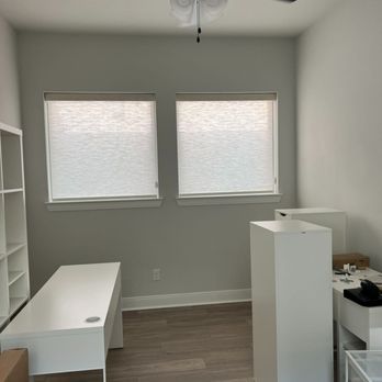 Vertical Blinds/Window Fashions - Shades & Blinds Near Me - Brooklyn, New York Vertical Blinds/Window Fashions - Shades & Blinds Near Me - Brooklyn, New York