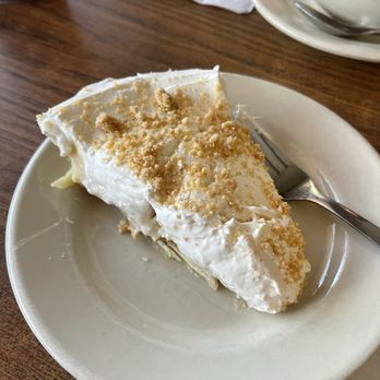 Country Cafe - Peanut butter pie. - Breakfast & Brunch Near Me - Hot Springs, Virginia Country Cafe - Peanut butter pie. - Breakfast & Brunch Near Me - Hot Springs, Virginia