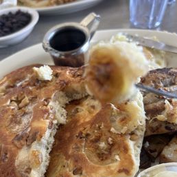8/3/26 Yep, the banana walnut pancakes are pretty good coz it's cooked in WITH the batter (not just on top)