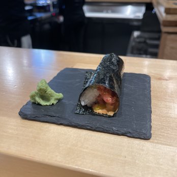 Sugo Hand Roll Bar - King Salmon - Sushi Bars Near Me - Seattle, Washington