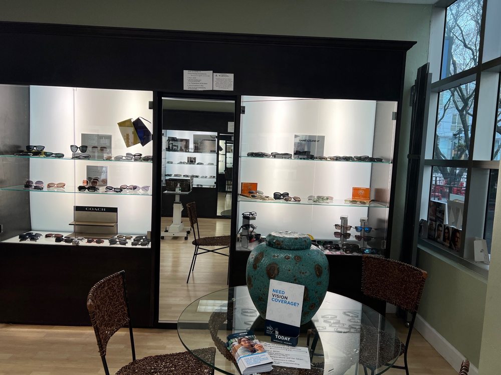 KELVIN S SUE, OD Updated September 2024 26 Reviews 1200 K St