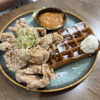 Tur - Karaage and Waffle - Breakfast & Brunch Near Me - San Francisco, California