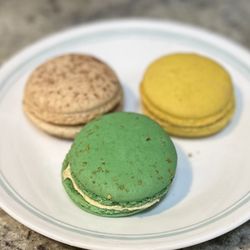 Amélie's French Bakery & Café - Macarons