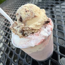 Ralph's Italian Ices - Raspberry coconut and peanut butter fudge