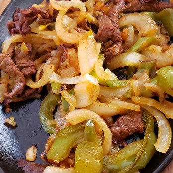 Tres Hermanos - Steak fajita - Mexican Near Me - Marysville, Washington