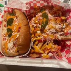 Los Dogos Estilo Sonora - Best hot dogs!!!!