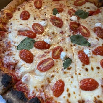 Doughzza - Salad Near Me - Studio city, California Doughzza - Salad Near Me - Studio city, California
