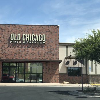 Old Chicago Pizza + Taproom - Beautiful facade! Extended patio! - Pizza Near Me - Chandler, Arizona
