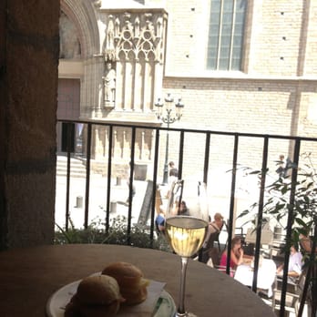 La Vinya del Senyor - Tapas/Small Plates Near Me - Barcelona, B La Vinya del Senyor - Tapas/Small Plates Near Me - Barcelona, B
