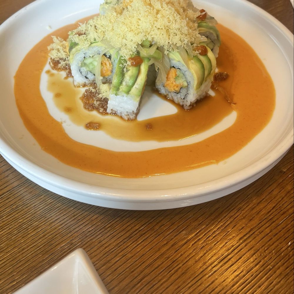 Fuji Ramen - Volcano Roll 8pcs - Japanese Near Me - League City, Texas