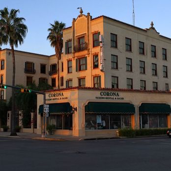 Jose's Cafecito Restaurant - Located behind, and attached to, the Hotel Cortez - Breakfast & Brunch Near Me - Weslaco, Texas