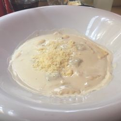 Donato Cammarano Ristorante - Ravioles a los 4 quesos