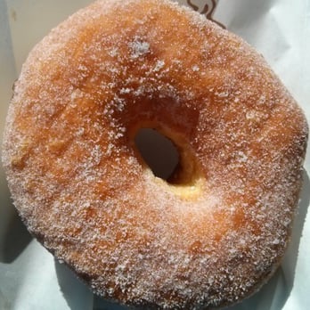 Mom's Donuts - Sugar donut. Very Good. - Donuts Near Me - Lawndale, California