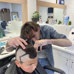 Lizard haircut