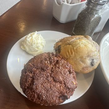 Dorn's Original Breakers Cafe - Homemade Muffins everday - Seafood Near Me - Morro Bay, California Dorn's Original Breakers Cafe - Homemade Muffins everday - Seafood Near Me - Morro Bay, California
