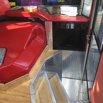 Autentica Caribbean's Flavors - Food Trucks Near Me - Memphis, Tennessee