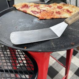 Cheese pizza