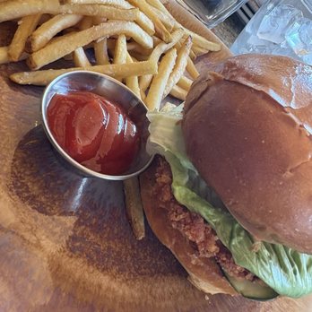 Saint & Second - Crispy Chicken Sandwich - New American Near Me - Long Beach, California
