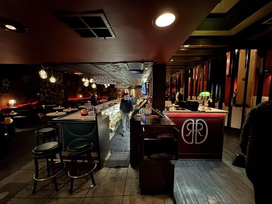 The Dresden Restaurant & Lounge by null