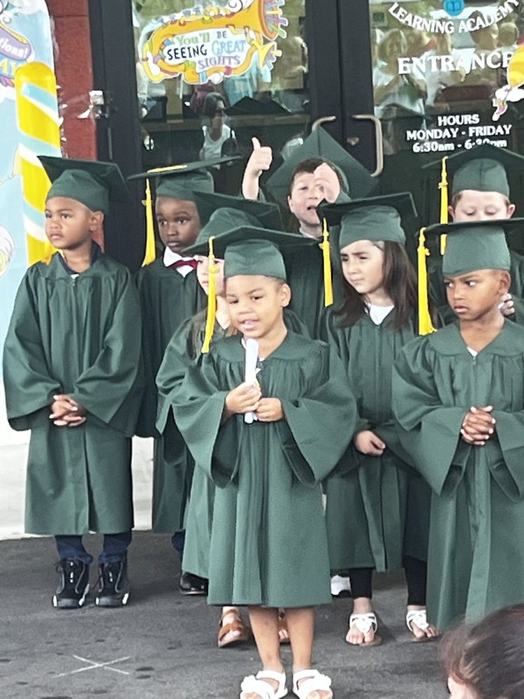 Kids Cove Learning Academy Logo